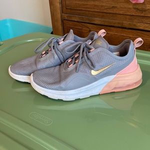 Women’s Nike Sneakers